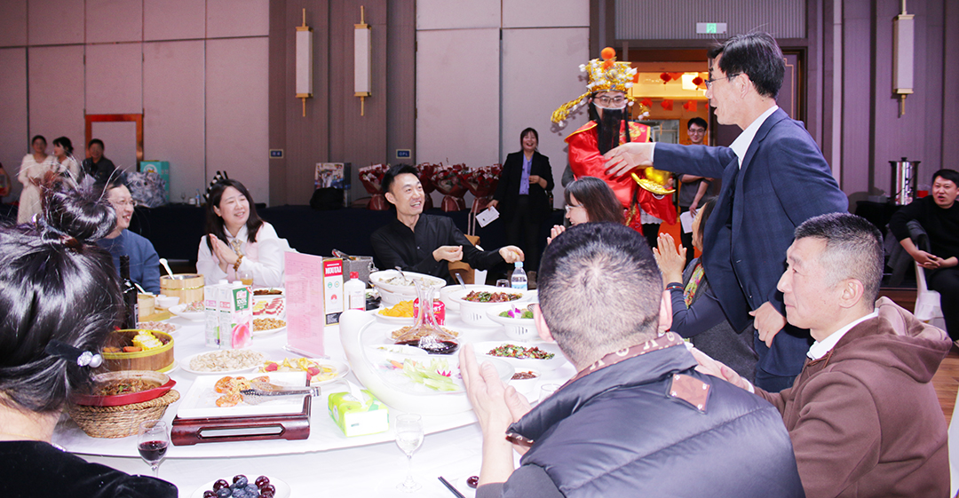 1737439253117166.jpg 1737439253117166.jpg